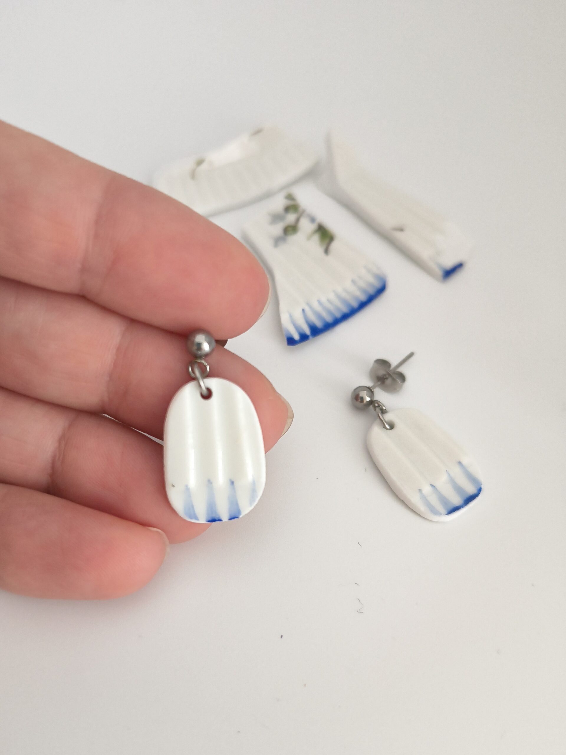 Pendientes escuma blancos - Imagen 2
