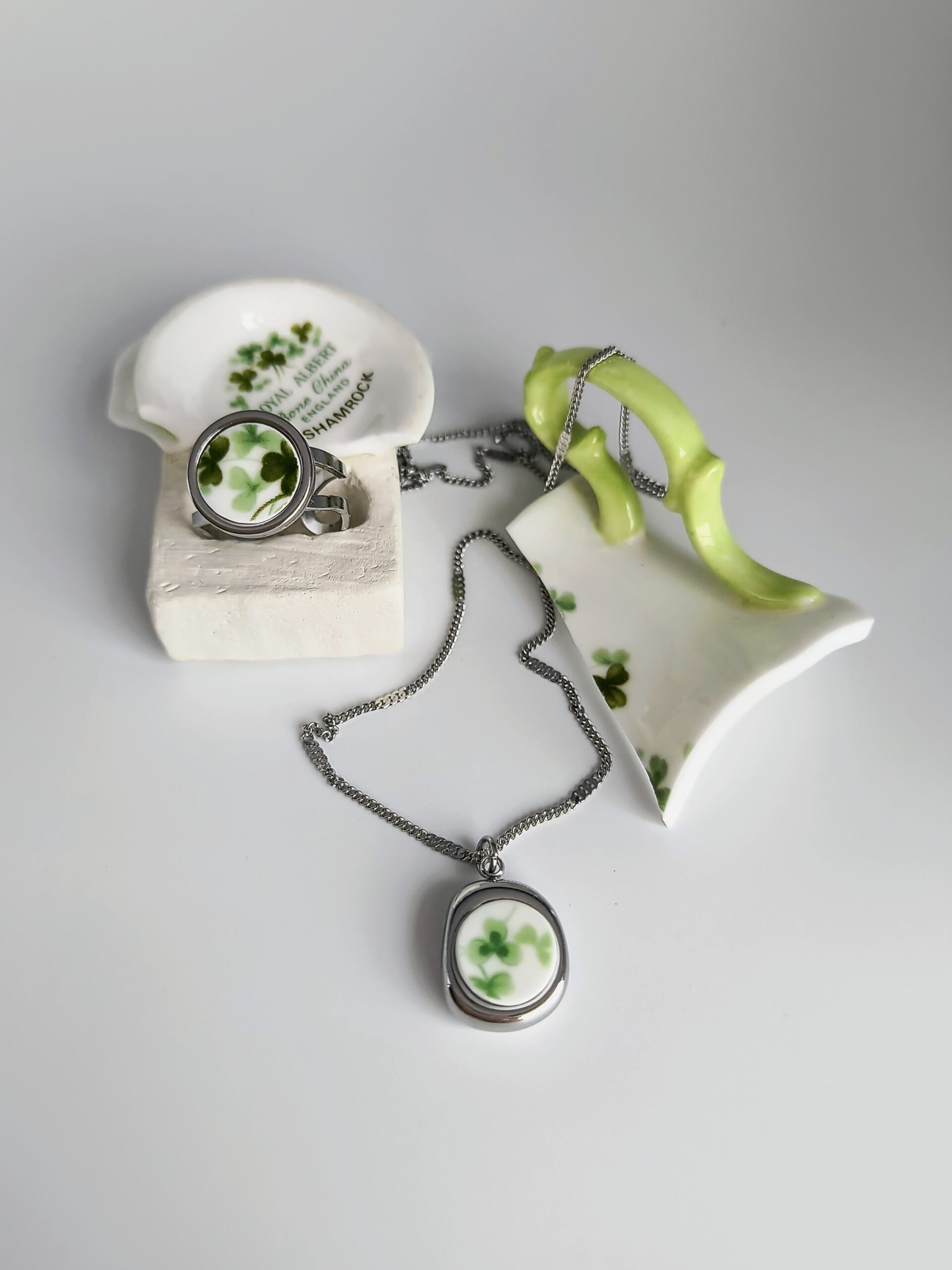 Colgante Royal Albert Shamrock - Imagen 2